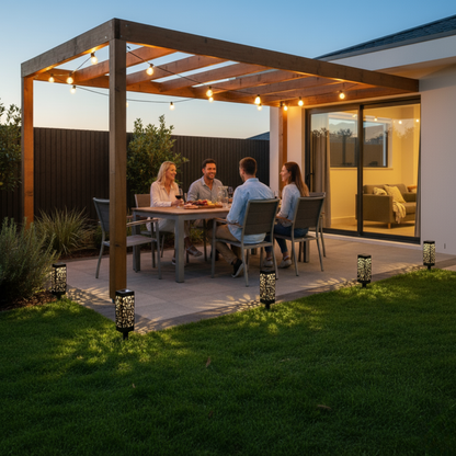 SchemerSpel™ - Solar Tuinlamp die Lichtpatronen Maakt